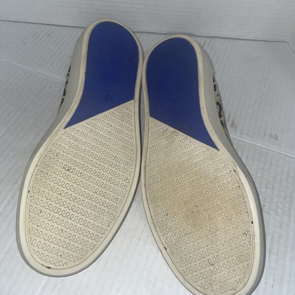 Rothys The Sneaker Womens 8.5 Black Beige Animal Print Knit Slip On Washable - Picture 8 of 9